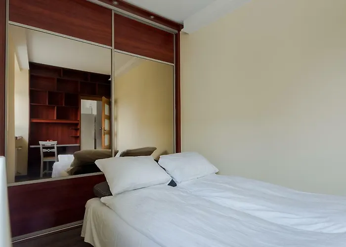 Shortstaypoland Staszica